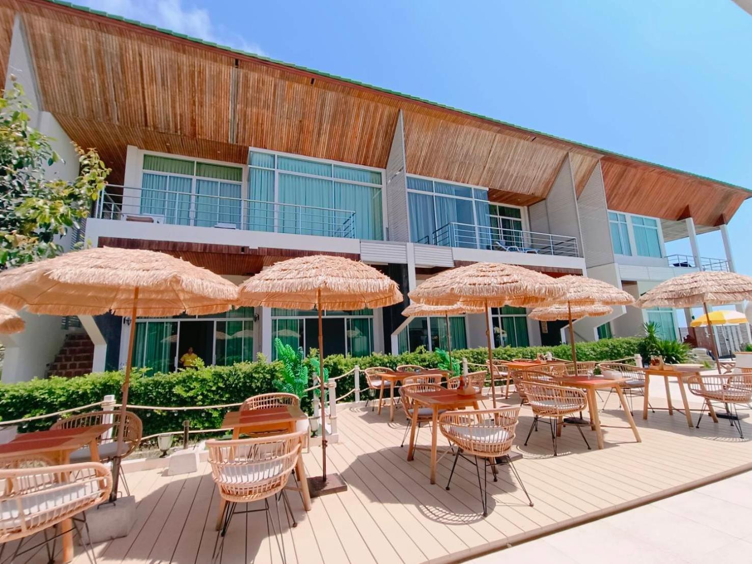 Smile Samui Chaweng Beach Front Resort Bagian luar foto